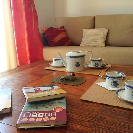 Casa Das Olaias & Closed Parking Apartment Lisbon
