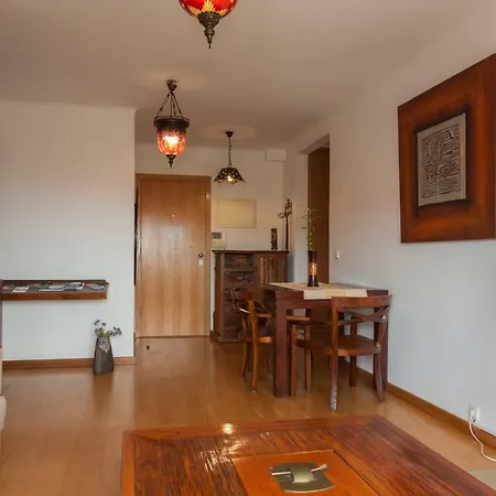 Apartment Casa Das Olaias & Closed Parking